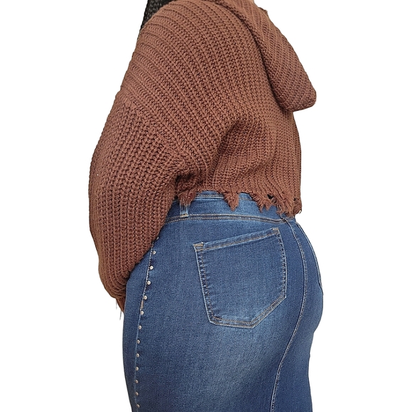 ❤️Forever 21 Chocolate Brown Distressed Knit Sweater☆ - Picture 2 of 2